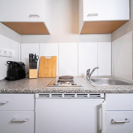 Favorite Stays - Suite And More - Westfeld Нойс Экстерьер фото
