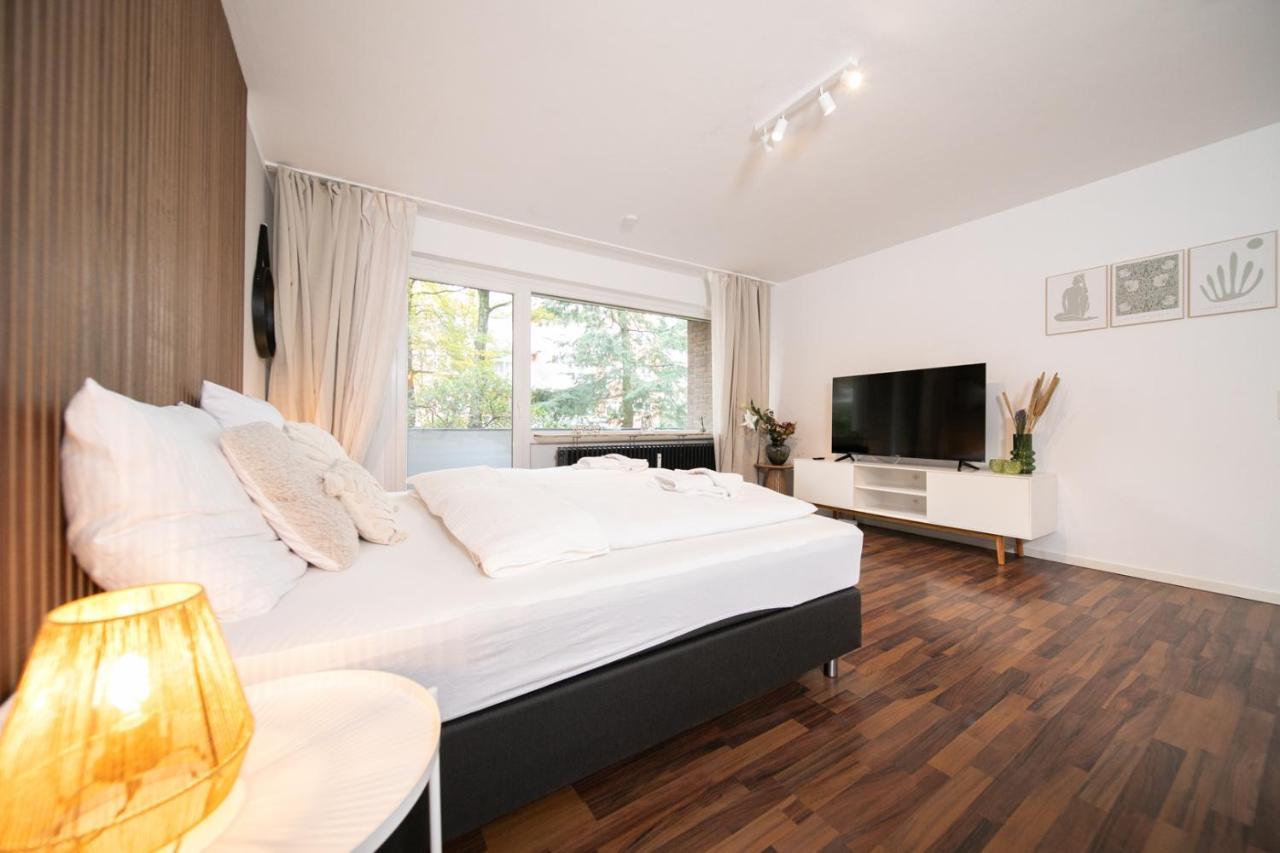 Favorite Stays - Suite And More - Westfeld Нойс Экстерьер фото